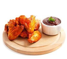 Крылышки куриные в сладко-остром соусе