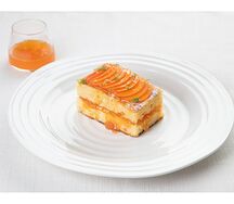 Ананасовый пирог с абрикосовым вареньем