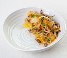Картошка жареная с грибами