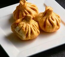 Хинкали жареные с сыром сулугуни