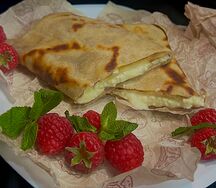 Блины с творогом и сгущёнкой