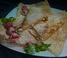 Блины с творогом и шоколадом