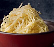 Салат с капустой и трюфельным маслом 