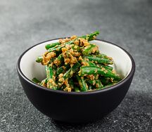 Кенийская фасоль с грецким орехом 
