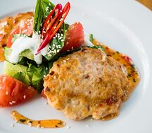 Куриные котлетки с овощами