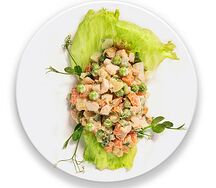 Салат Оливье с курицей