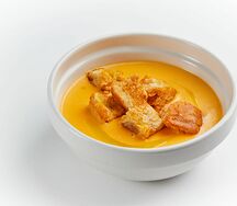 Сырный суп с гренками