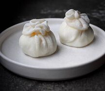 Хинкали с манго и маскарпоне