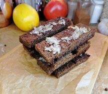 Гренки с чесноком