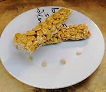 Козинаки из арахиса в карамели