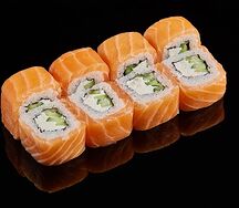 Ролл Филадельфия с огурцом