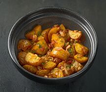 Картофель черри жареный с беконом и укропом