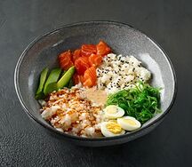 Поке с лососем