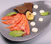 Лосось слабосоленый с нежным творожным сыром