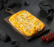 Римская пицца Четыре сыра