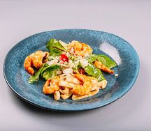 Салат с морепродуктами