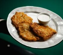 Драники со сметаной