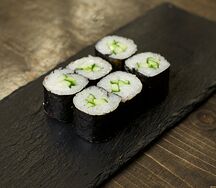Мини с огурцом 