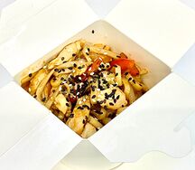 Wok с курицей и соусом терияки