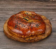 Пирог с зеленью и сыром