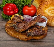 Корейка баранья на мангале