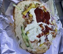 Классическая шаурма в лепешке