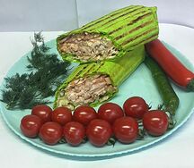 Классическая шаурма в чесночном лаваше