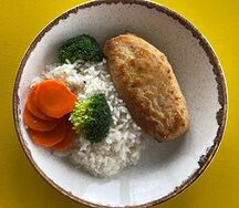 Зразы рыбные с яйцом и рисом
