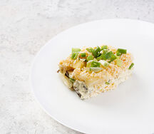 Салат с курицей и ананасом