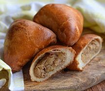 Пирожок с капустой