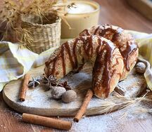Рогалик с карамелью