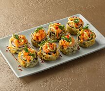 Ролл с креветками васаби