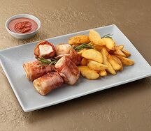 Курица в беконе