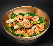 Салат креветки-кальмар-авокадо