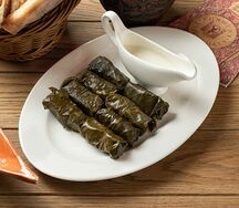 Толма в винoградных листьях