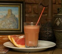 Свежевыжатый грейпфрутовый сок