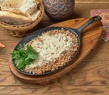 Греча с грибным соусом