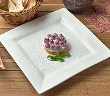 Малиновая корзиночка