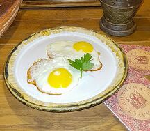 Яичница из двух яиц