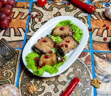 Баклажаны с орехами