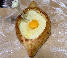 Хачапури по-аджарски