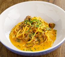 Паста с говяжьими щечками