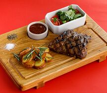 Стейк Мачете с соусом Нью-Йорк