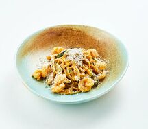 Лингвини с цукини и креветками