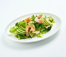 Зелёный салат с креветками