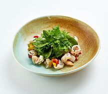 Салат с морепродуктами