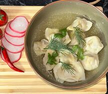 Пельмени со сметаной