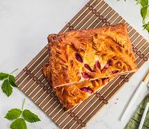 Пирог Карельский Ягодник с лесными ягодами и яблоком