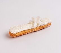 Эклер Наполеон в декоре