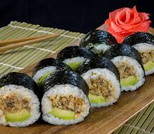 Азия с угрём